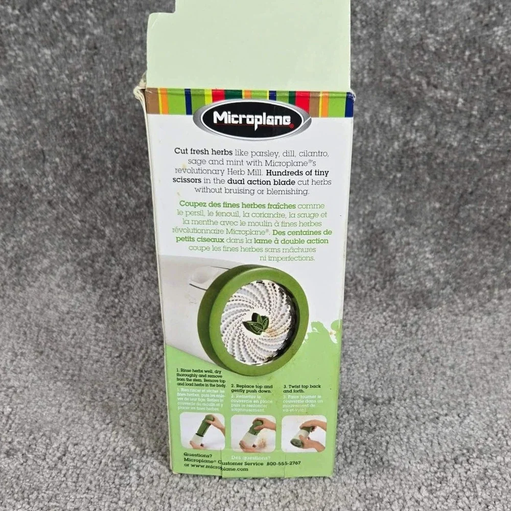Microplane Herb Mill Green White Scissor Blades Manual Kitchen Tool‎